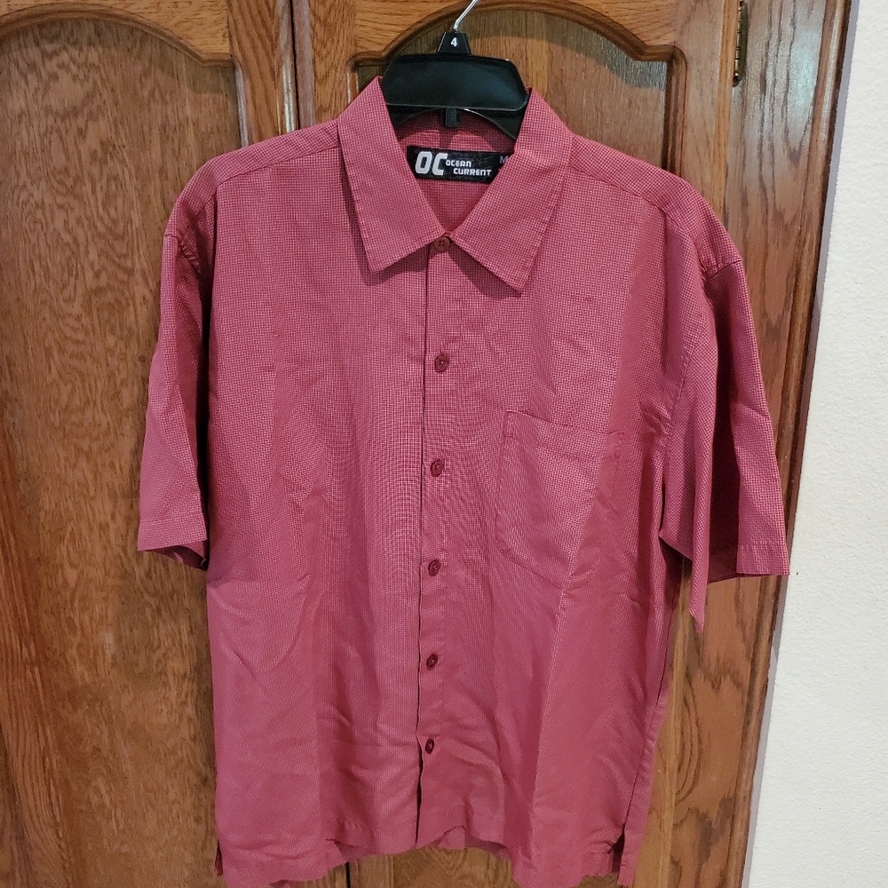 Ocean  Current Men's Shirt.  Medium.